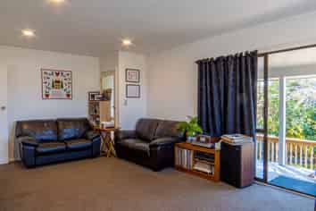 64 Fishermans Drive, Coastlands