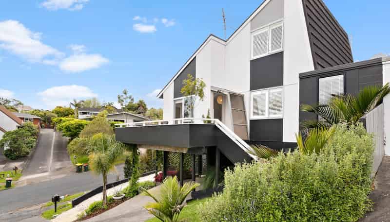 1/10 Pickwick Parade, Bucklands Beach