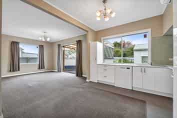 68 Conway Road, Eltham