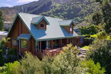 6 Valley Road, Kaikoura