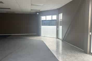 Modern Industrial Space - Richmond CBD Fringe