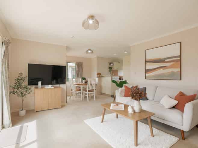 5 Royal Fern, Kelvin Grove