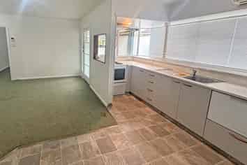 7 Brockenhurst Street, Aranui