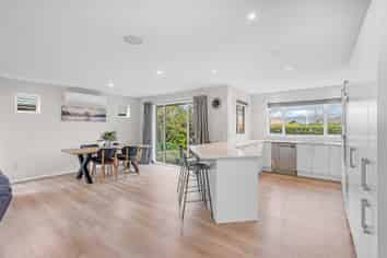 8 William Brittan Avenue, Halswell