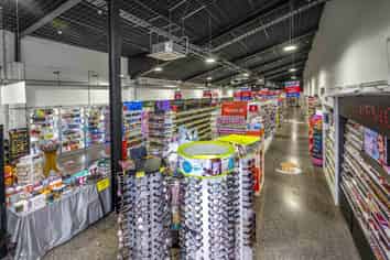 Wairau Valley Road front 453sqm retail for lease