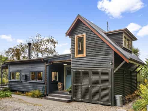 17 Moana Street, Aramoana