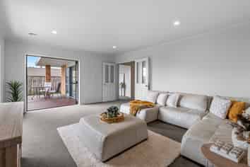 13 Selwyn Road, Lynmore
