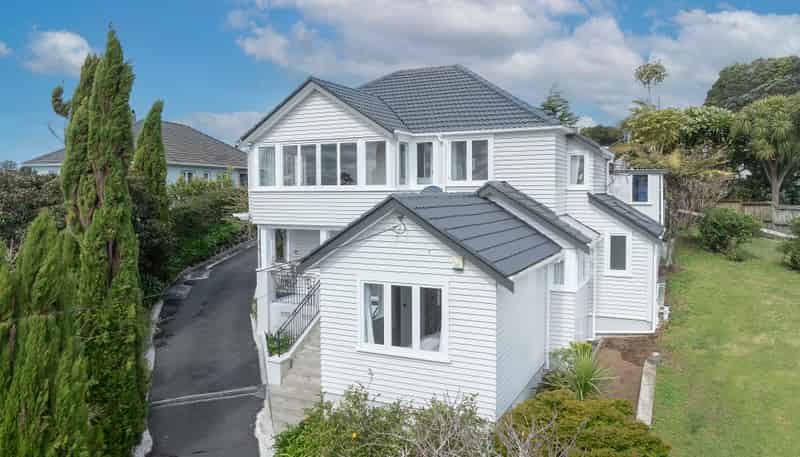 14 Dally Terrace, Three Kings