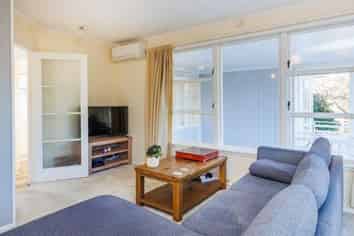 2 Signal Street, Marton
