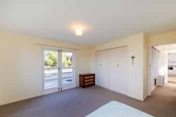 2 Signal Street, Marton