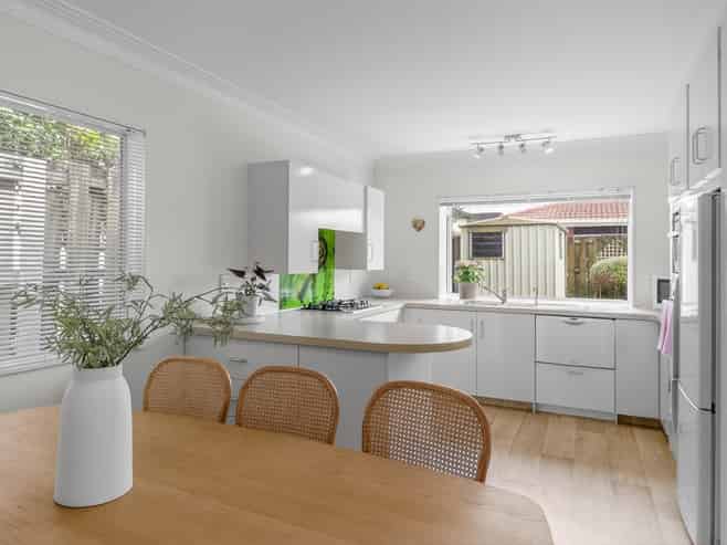 1/265 Meola Road, Point Chevalier