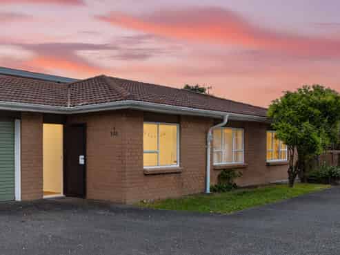 1/265 Meola Road, Point Chevalier