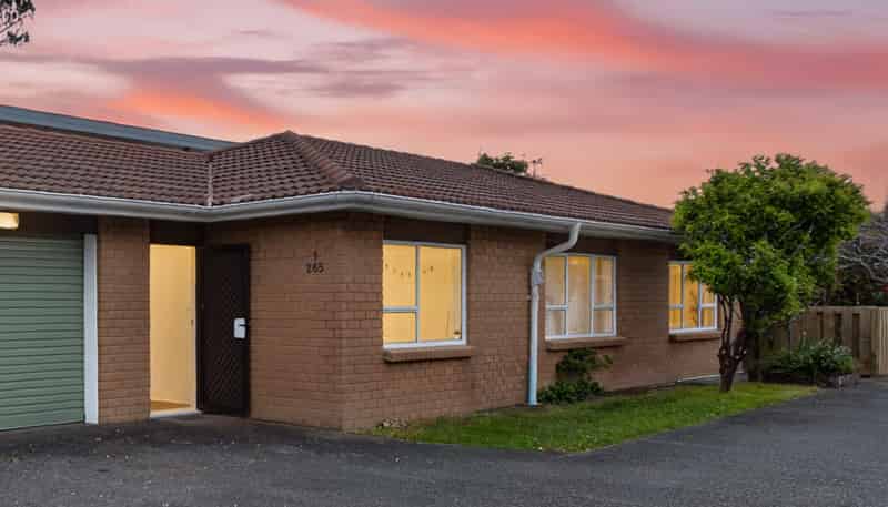 1/265 Meola Road, Point Chevalier