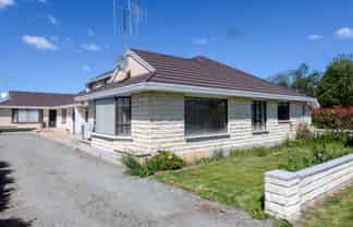 537A Thames Highway, Oamaru