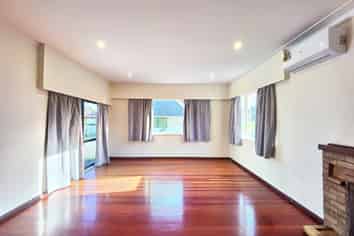 22 Bollard Avenue, Mount Albert