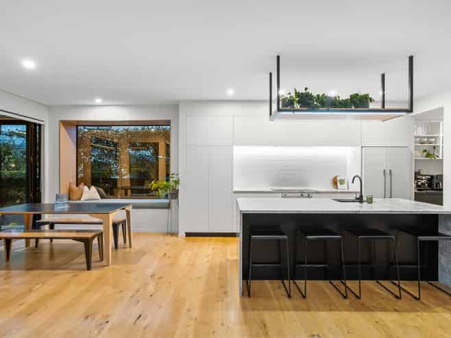 87 Gribblehirst Road, Sandringham