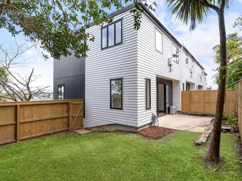 7/69 Target Road, Glenfield