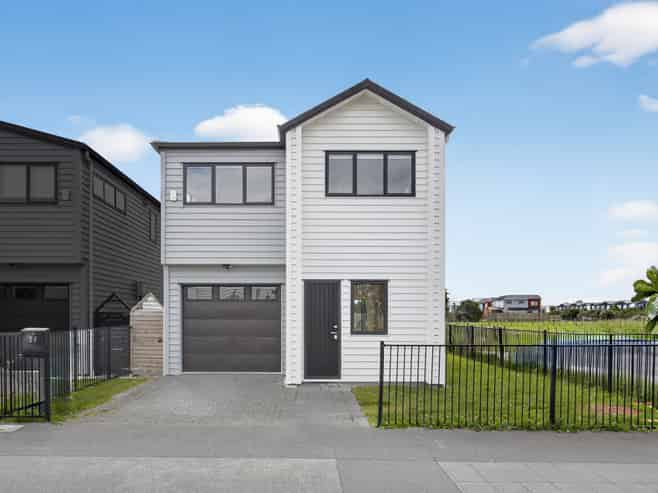27 Arahopu Place, Papakura