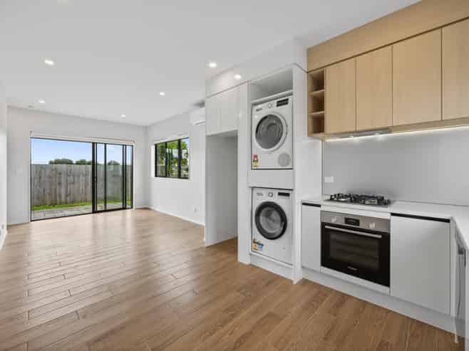 27 Arahopu Place, Papakura