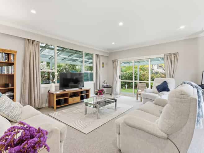 1 Kawau Place, Otamatea