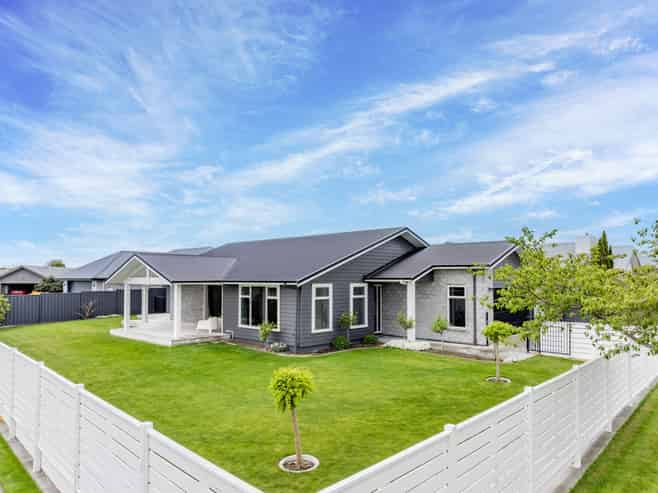 9 Whakatomo Place, Havelock North