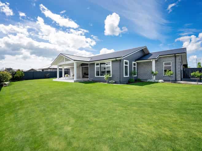 9 Whakatomo Place, Havelock North