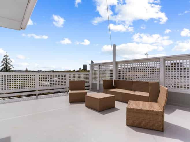 1/17 Norman Road, Takapuna