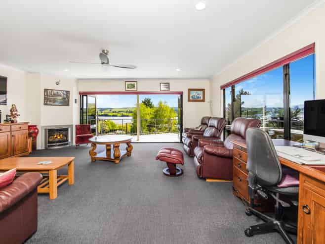 12 Kilgour Street, Waihola