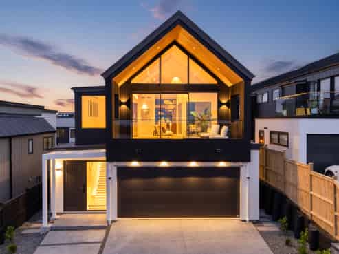 53 Kumukumu Road, Long Bay