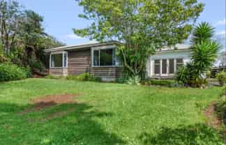 159 Tukapa Street, Westown