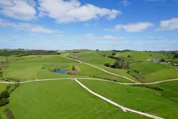 213 Lindquist Road, Ararua