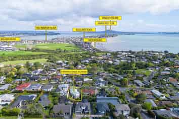 8 Copperfield Terrace, Mellons Bay
