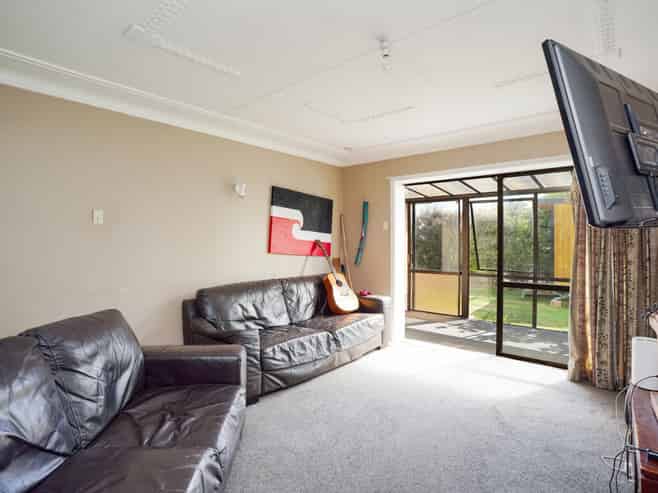 33 Stirrat Street, Kingswell