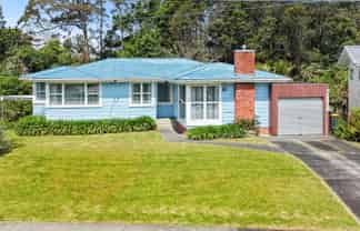 69 Woodside Road, Massey