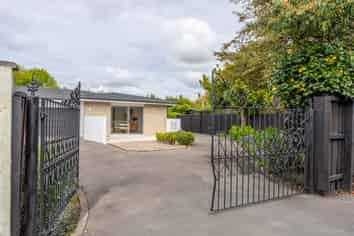 2/367A Withells Road, Avonhead