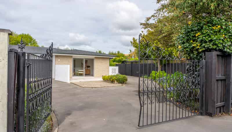 2/367A Withells Road, Avonhead