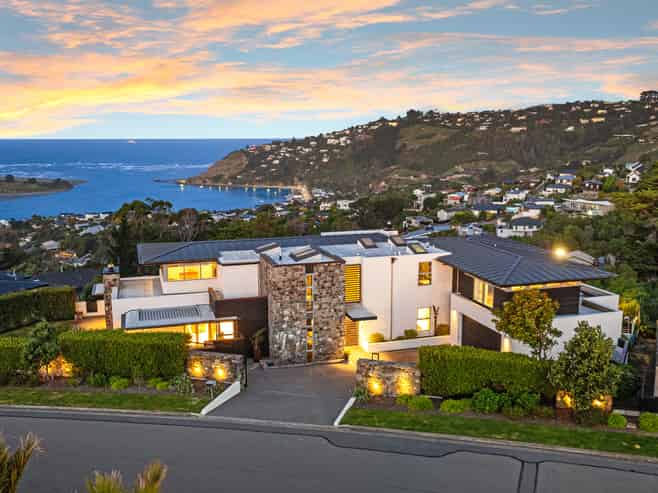 101 Glenstrae Road, Redcliffs