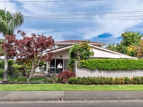 605 Roberts Street, Hastings