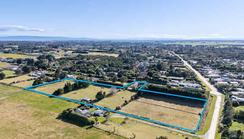 7 Watt Road, Otatara