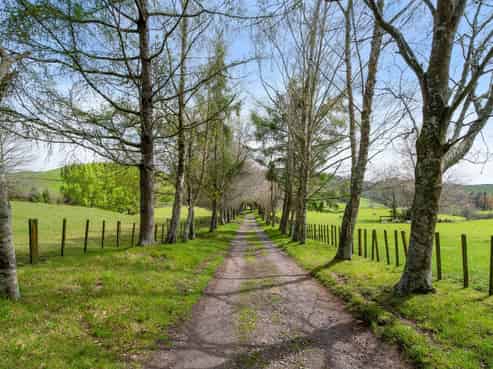 101 Te Weta Road, Waikite Valley