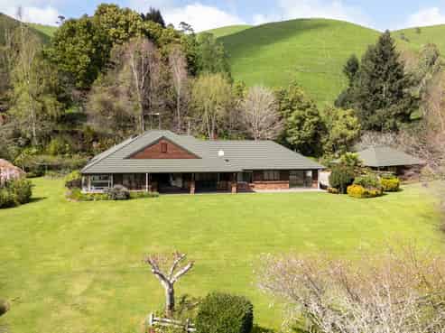 101 Te Weta Road, Waikite Valley