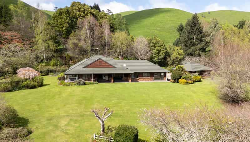 101 Te Weta Road, Waikite Valley