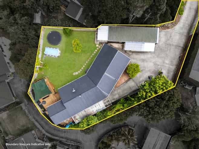 11 Wharf Road, Te Atatu Peninsula
