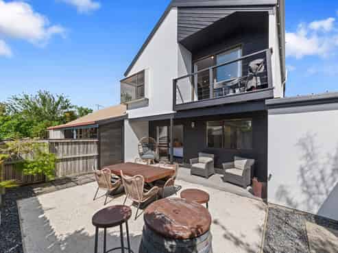 3/129 Clarence Street, Riccarton