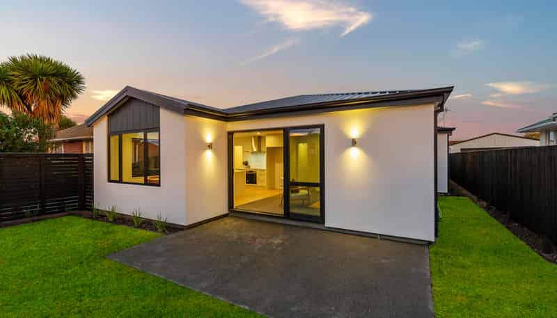 1/10 Farquhars Road, Redwood