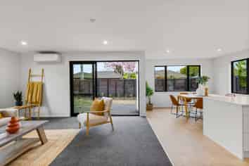 1/10 Farquhars Road, Redwood