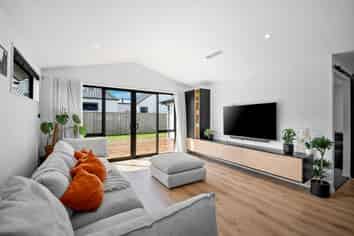 5 Burkett Street, Marshland