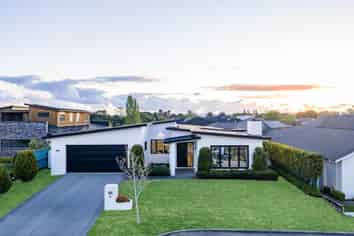 6 Audrey Place, Flagstaff