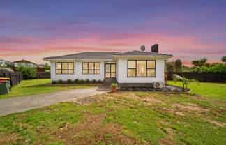 64 Orams Road, Hillpark