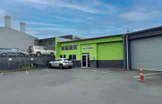 Central Penrose Industrial Unit